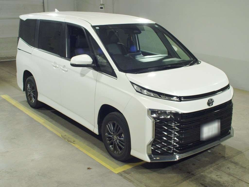 2024 Toyota Voxy MZRA95W[2]