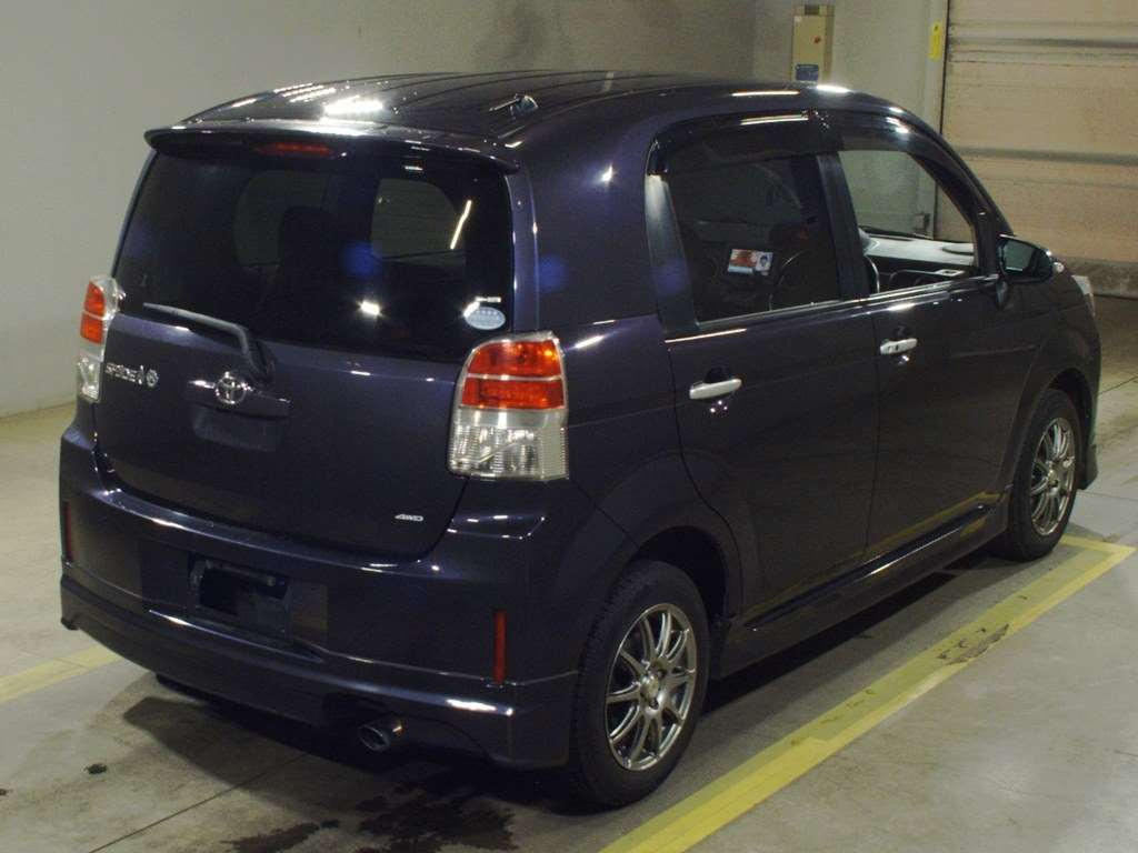 2014 Toyota Spade NCP145[1]