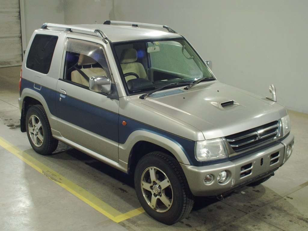 2003 Mitsubishi Pajero Mini H58A[2]