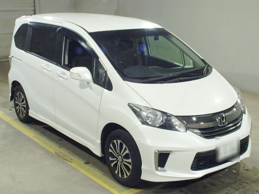 2014 Honda Freed GB4[2]