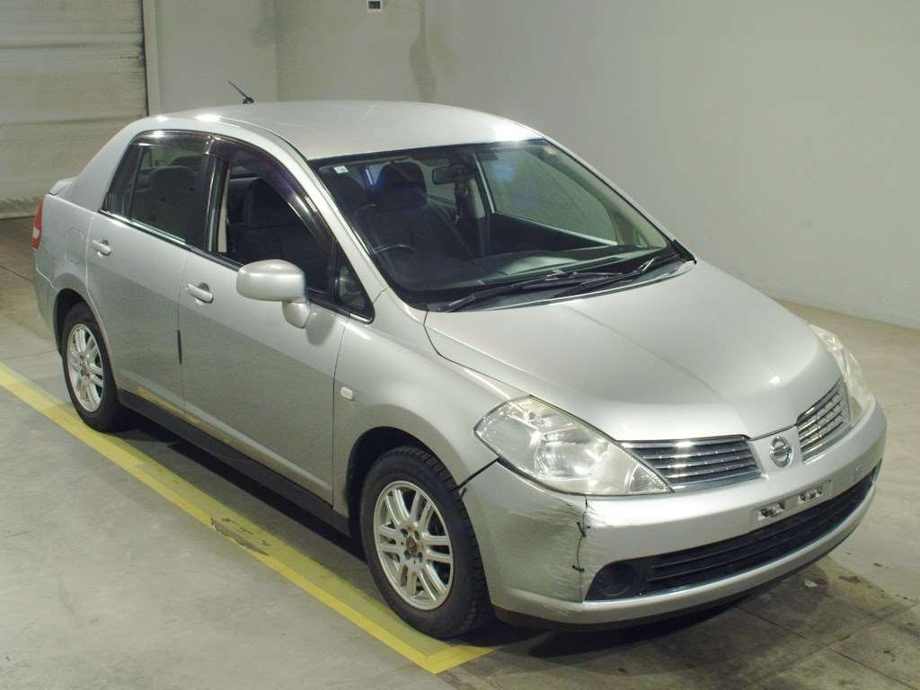 2006 Nissan Tiida Latio SNC11[2]