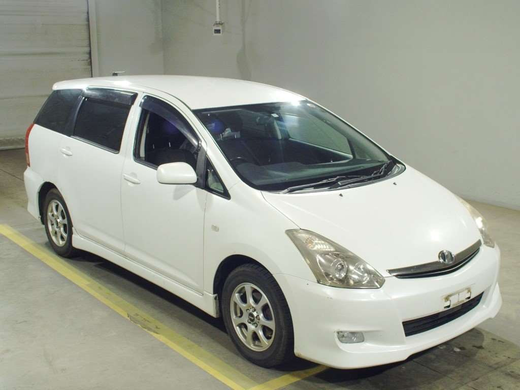 2008 Toyota Wish ZNE10G[2]