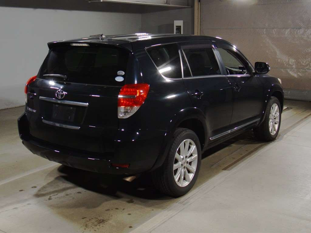 2011 Toyota Vanguard ACA38W[1]