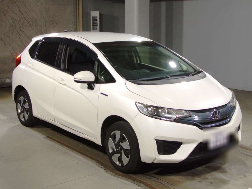 2014 Honda Fit Hybrid GP6[2]