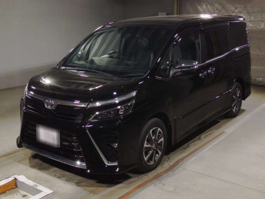 2021 Toyota Voxy