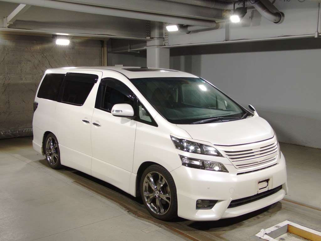 2008 Toyota Vellfire GGH20W[2]