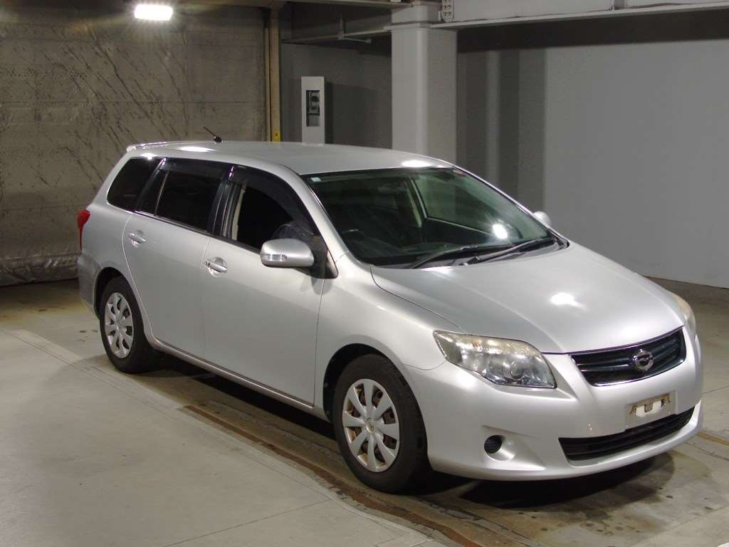 2010 Toyota Corolla Fielder ZRE142G[2]