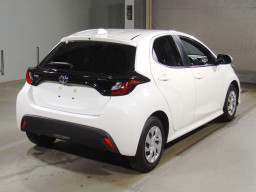 2021 Toyota YARIS