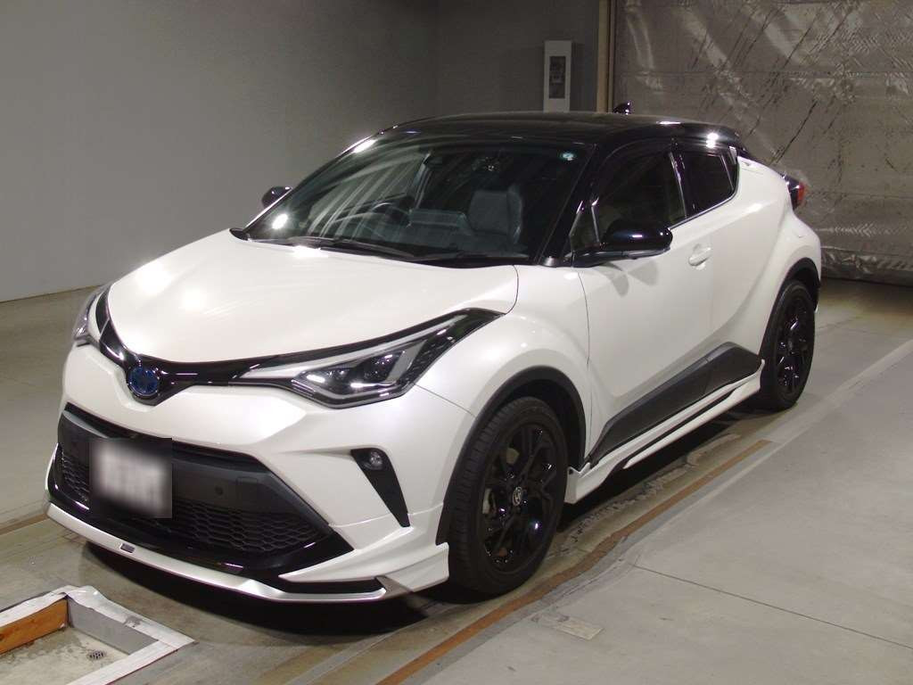 2021 Toyota C-HR ZYX11[0]