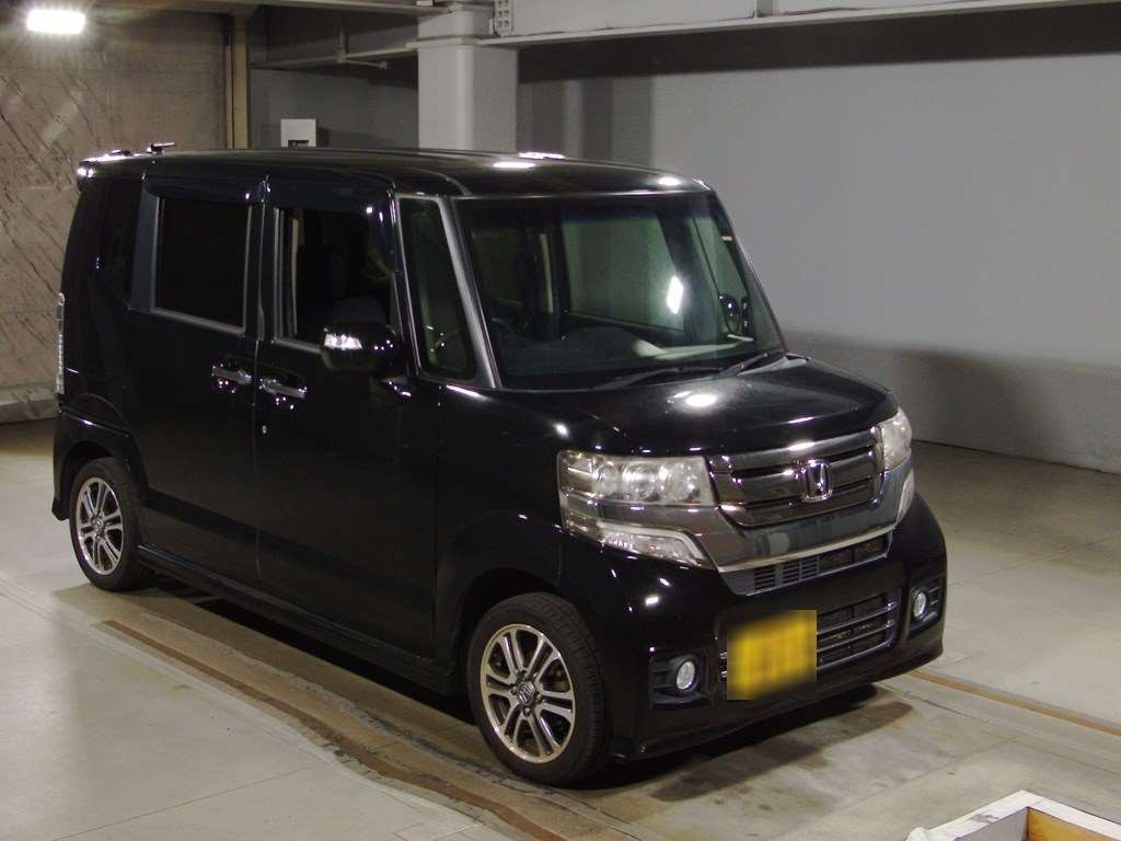 2016 Honda N-BOX CUSTOM JF1[2]