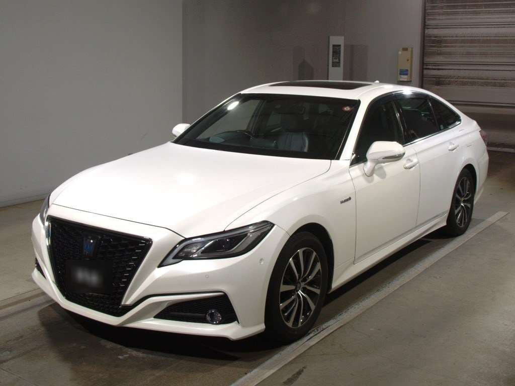 2018 Toyota Crown Hybrid AZSH20[0]