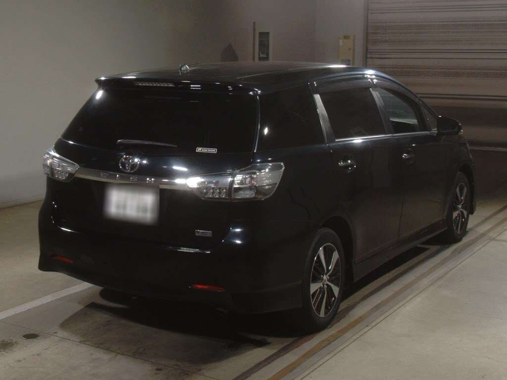 2014 Toyota Wish ZGE20W[1]