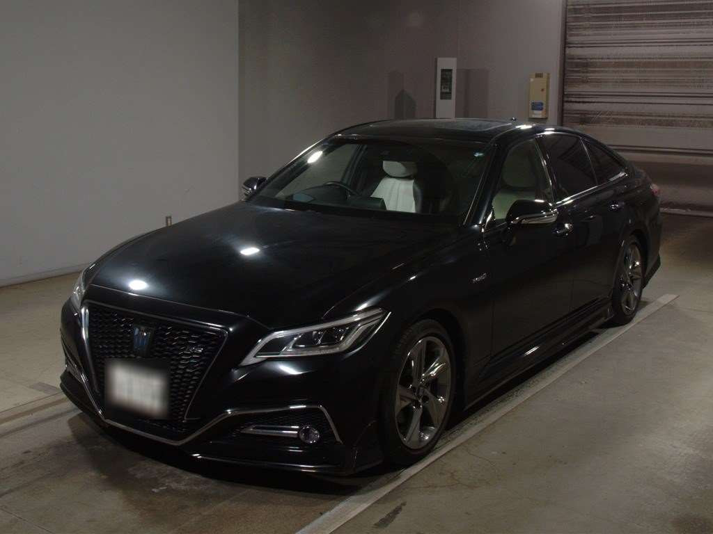 2018 Toyota Crown Hybrid AZSH20[0]