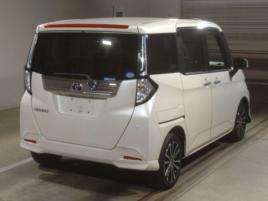 2021 Toyota Roomy M900A[1]