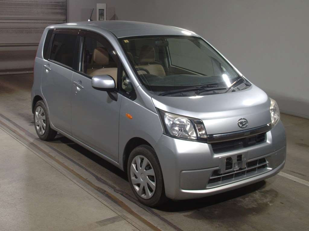 2014 Daihatsu Move LA100S[2]