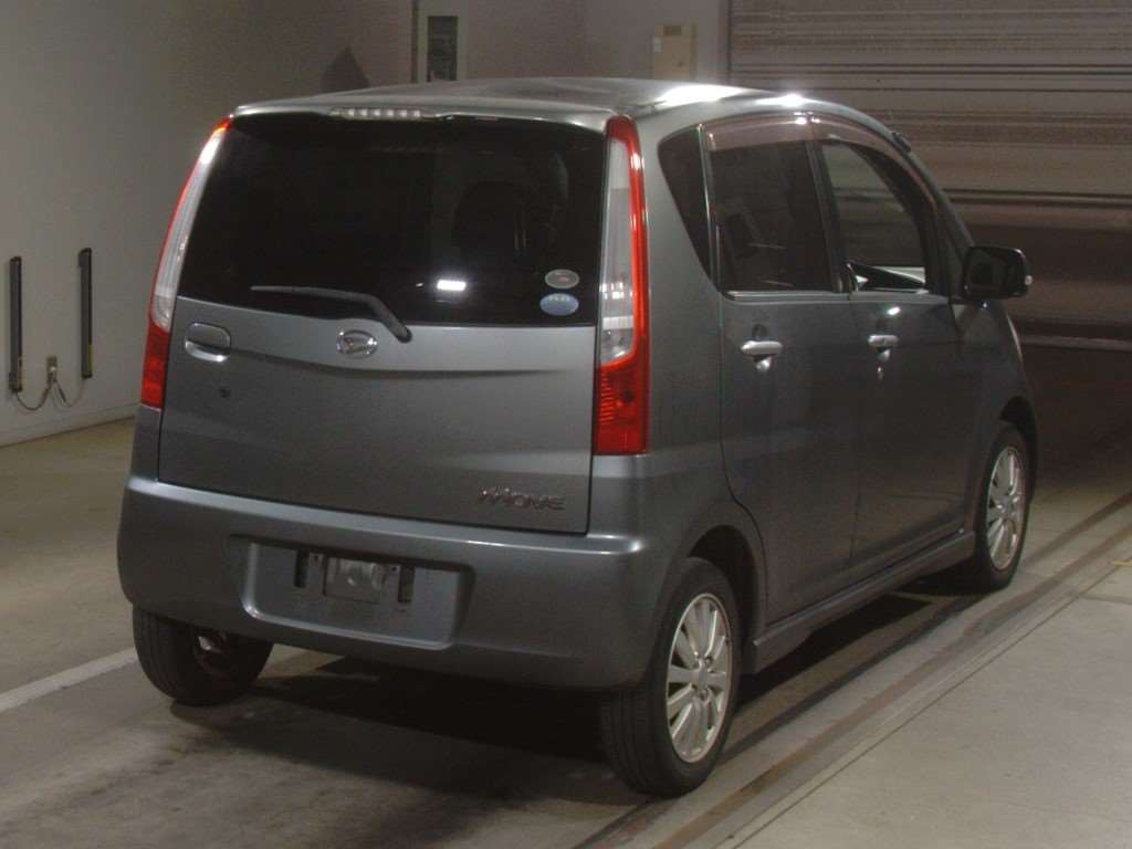 2009 Daihatsu Move L175S[1]