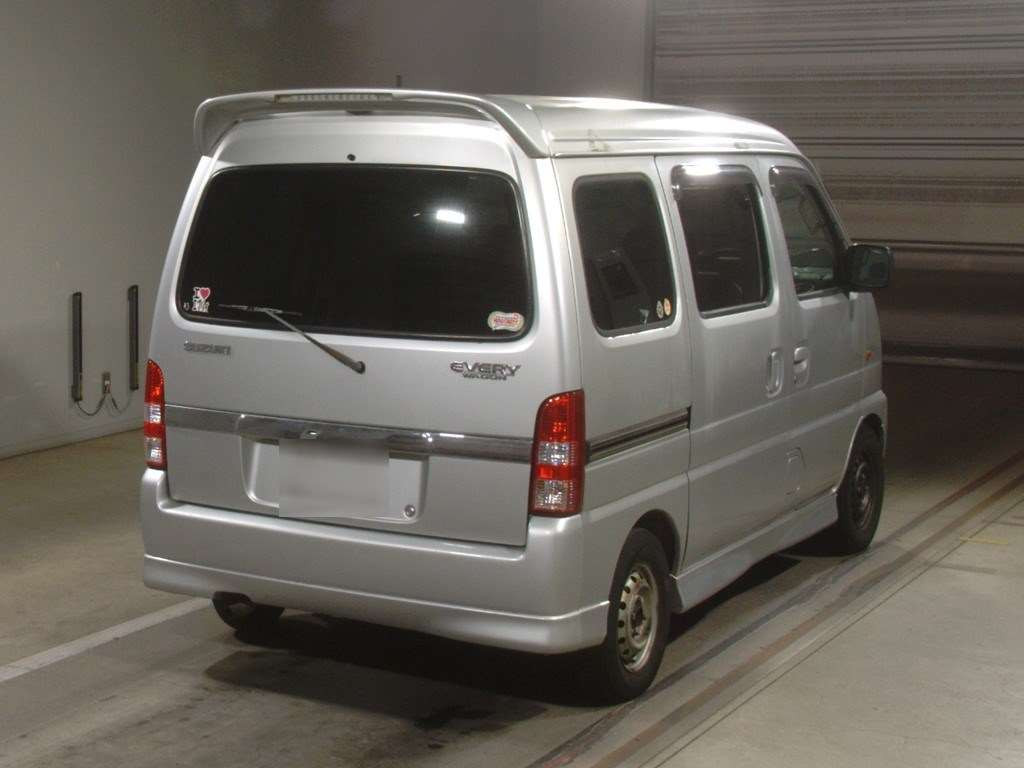 2004 Suzuki Every Wagon DA62W[1]