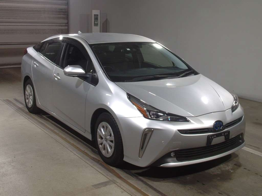 2022 Toyota Prius ZVW51[2]