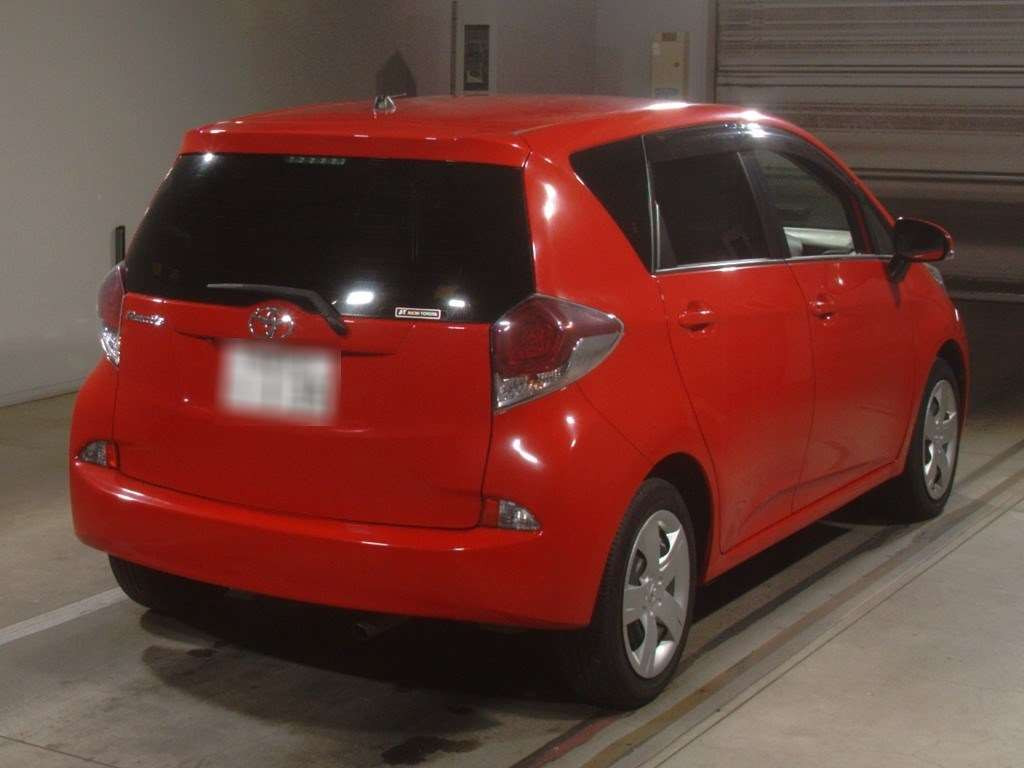 2014 Toyota Ractis NCP120[1]