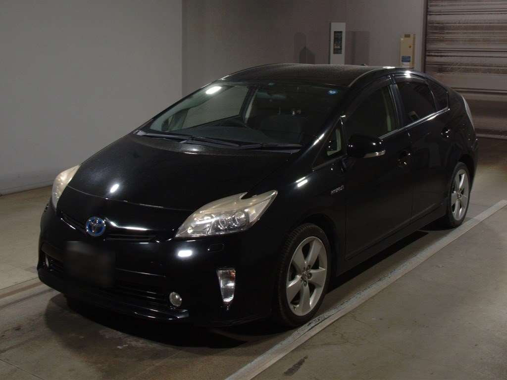 2013 Toyota Prius ZVW30[0]