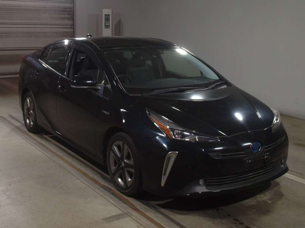 2019 Toyota Prius ZVW51[2]