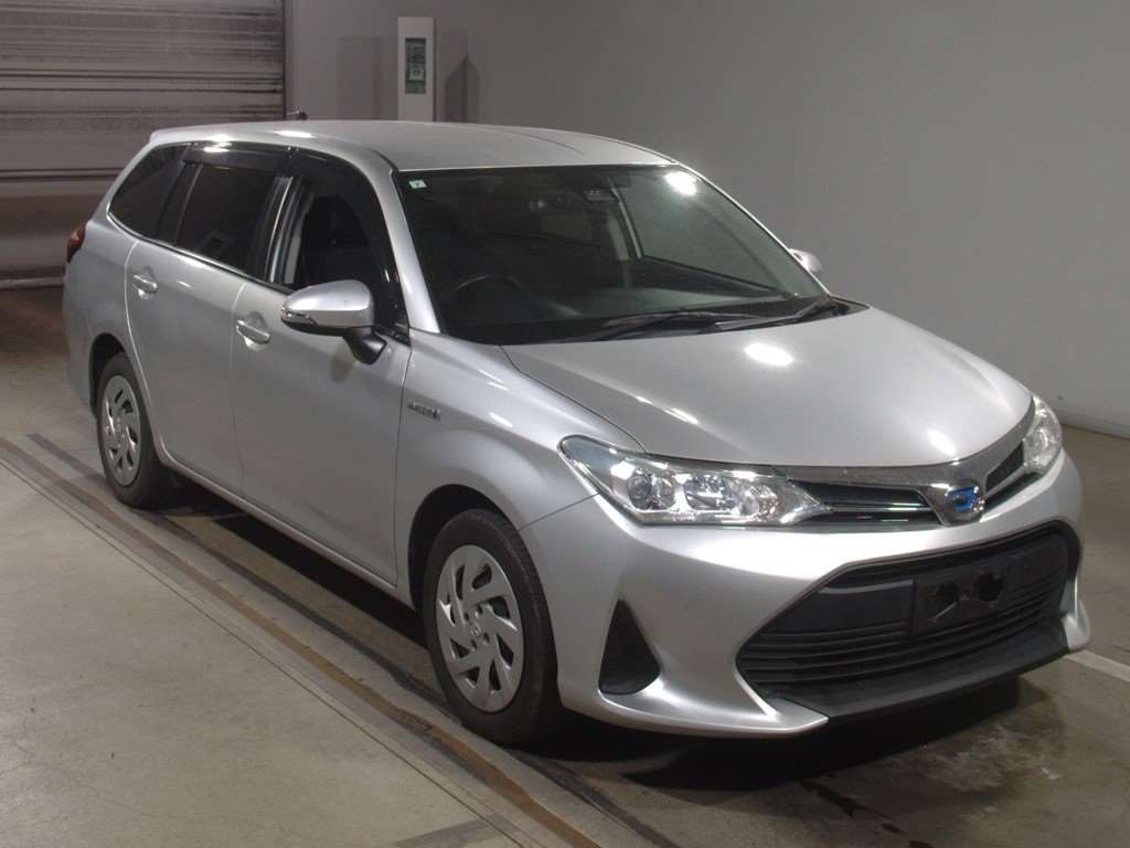 2019 Toyota Corolla Fielder NKE165G[2]