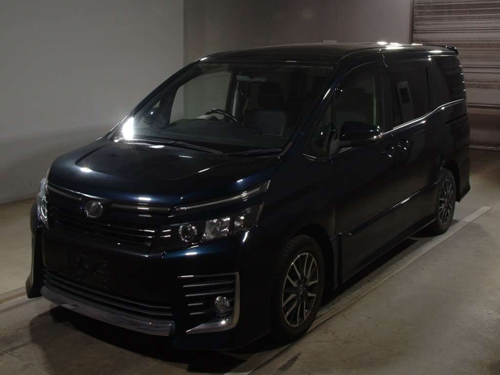 2015 Toyota Voxy ZRR80W[0]