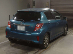 2011 Toyota Vitz