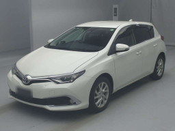 2016 Toyota Auris