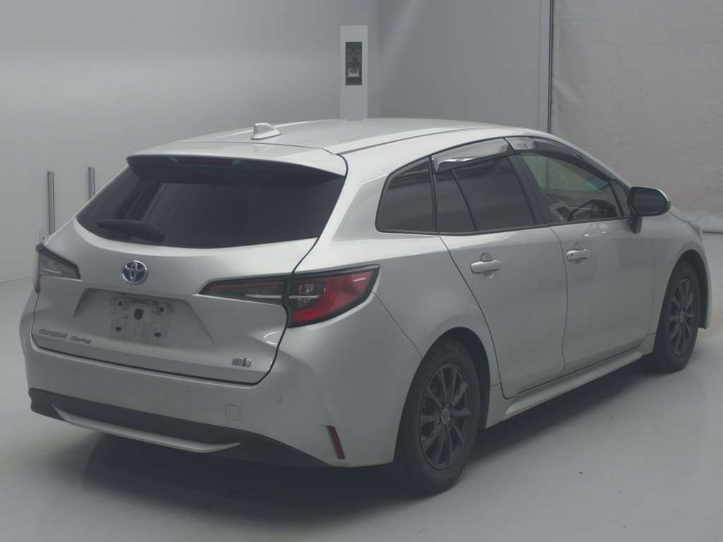 2021 Toyota Corolla Touring Wagon ZWE214W[1]