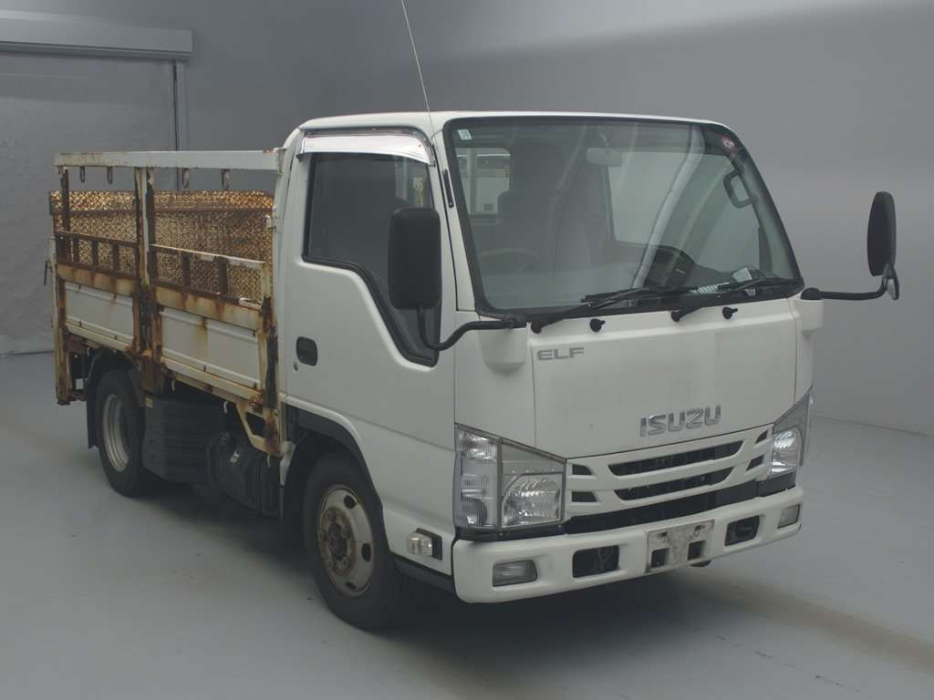 2015 Isuzu Elf Truck NKS85AN[2]