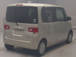 2009 Daihatsu Tanto