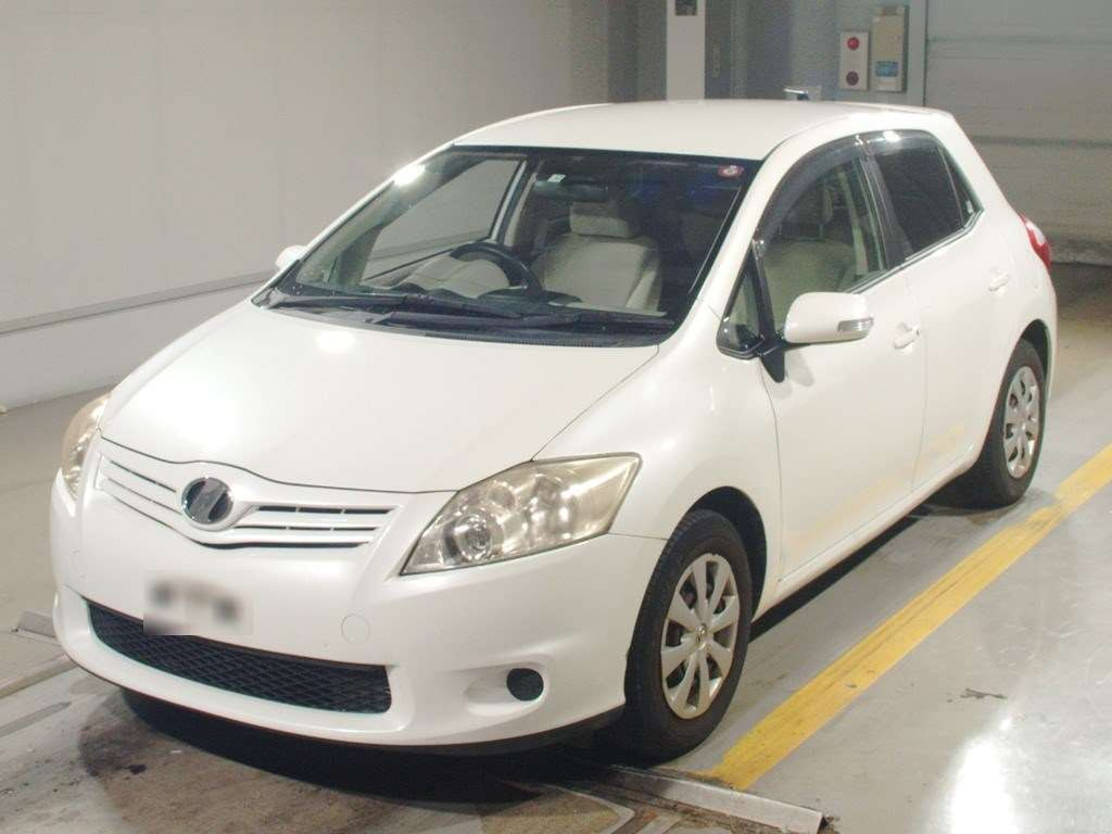 2009 Toyota Auris NZE151H[0]