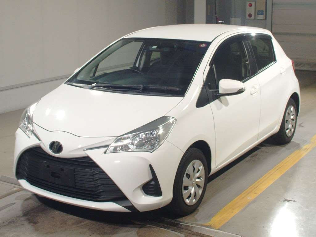 2017 Toyota Vitz KSP130[0]