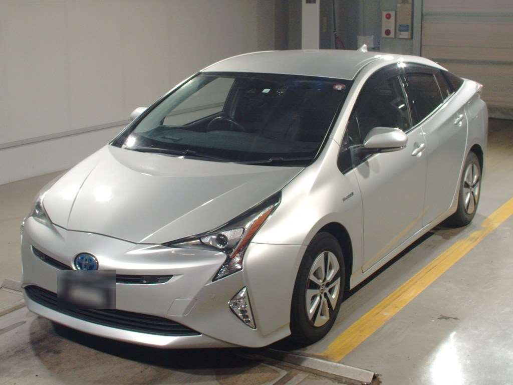 2016 Toyota Prius ZVW51[0]