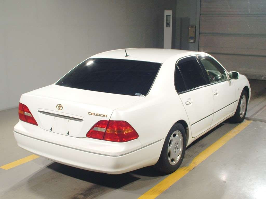 2003 Toyota Celsior UCF31[1]