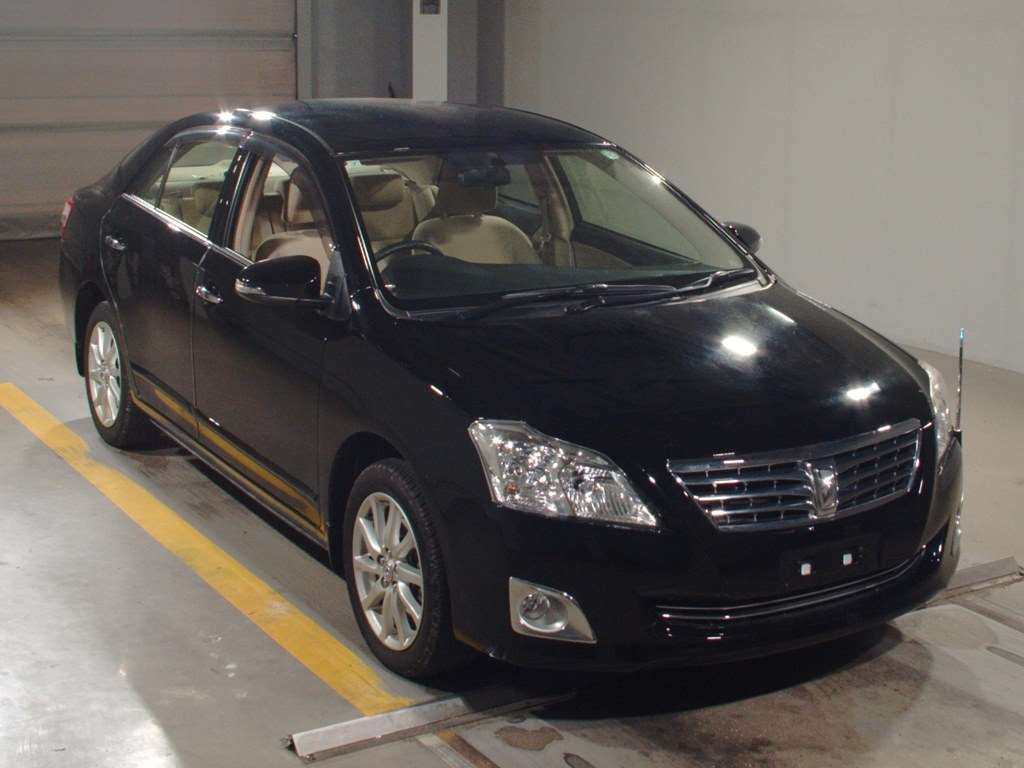 2015 Toyota Premio ZRT260[2]