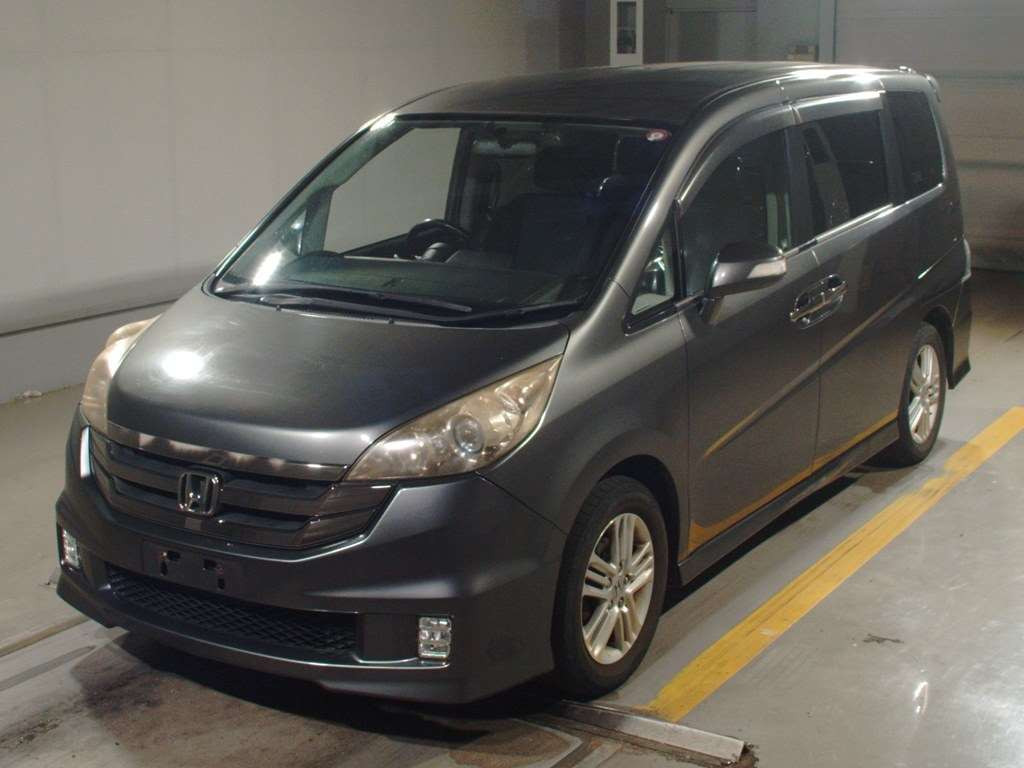 2008 Honda Step WGN RG1[0]