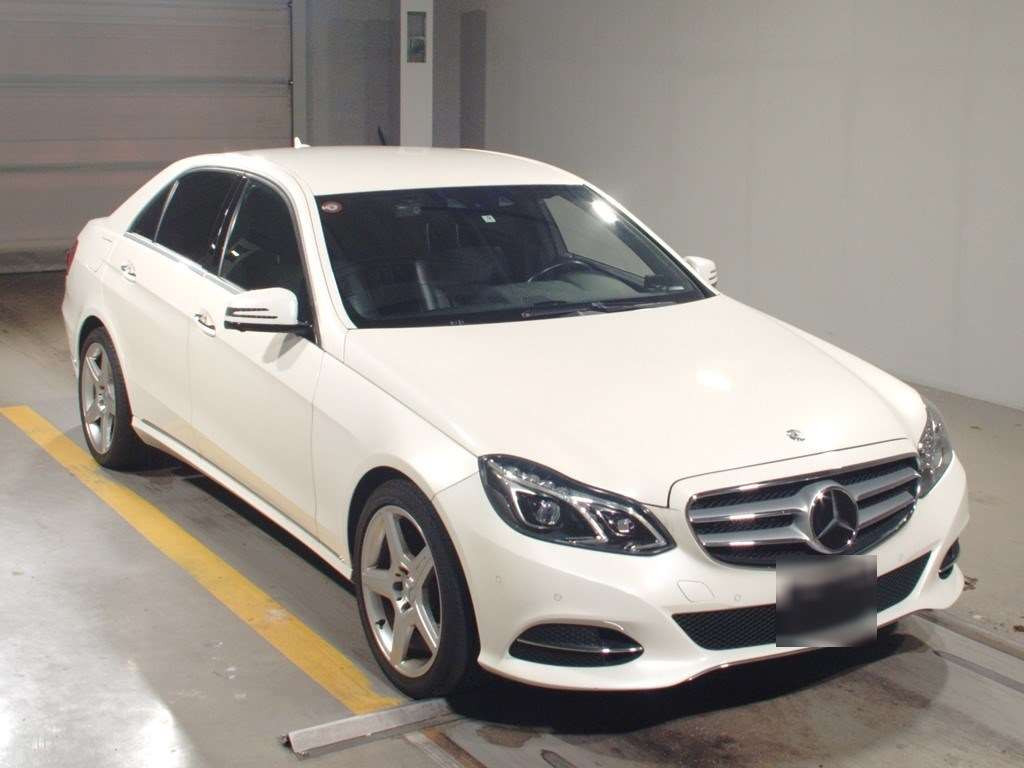 2013 Mercedes Benz E-Class 212095C[2]