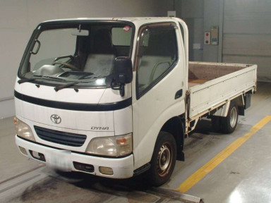 2005 Toyota Dyna Truck