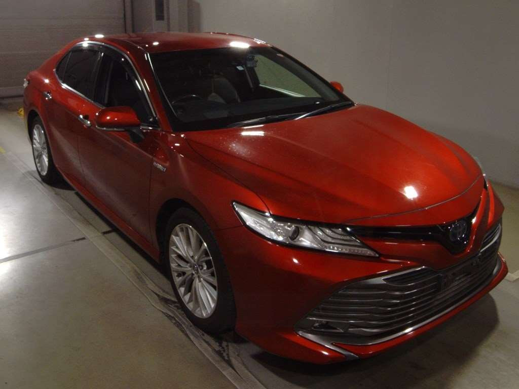 2017 Toyota Camry AXVH70[2]