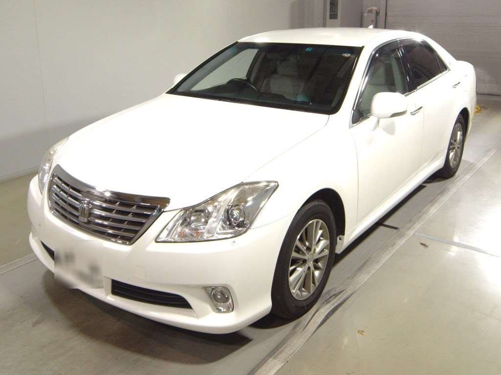 2011 Toyota Crown GRS200[0]