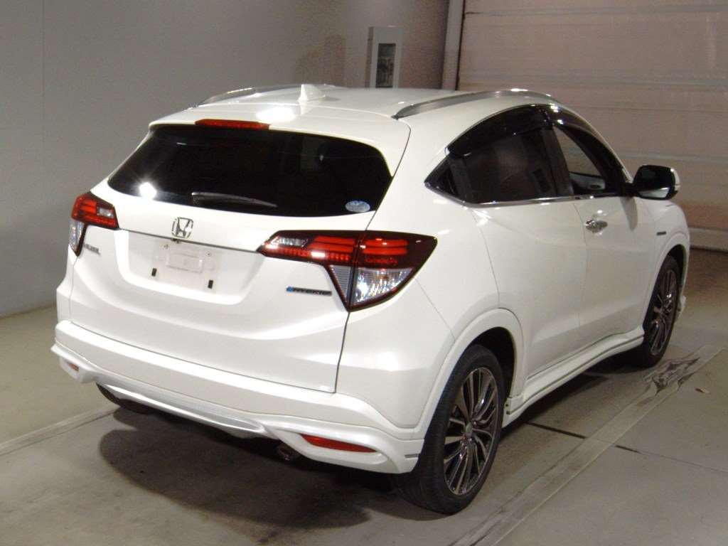 2014 Honda VEZEL RU3[1]