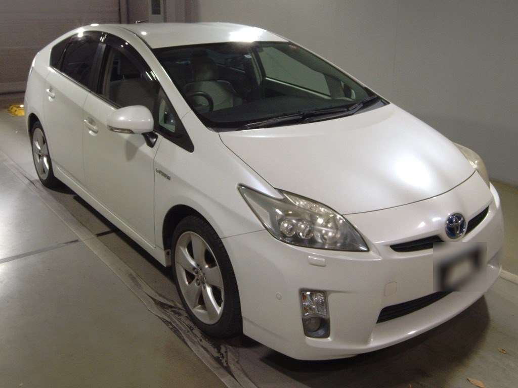 2009 Toyota Prius ZVW30[2]