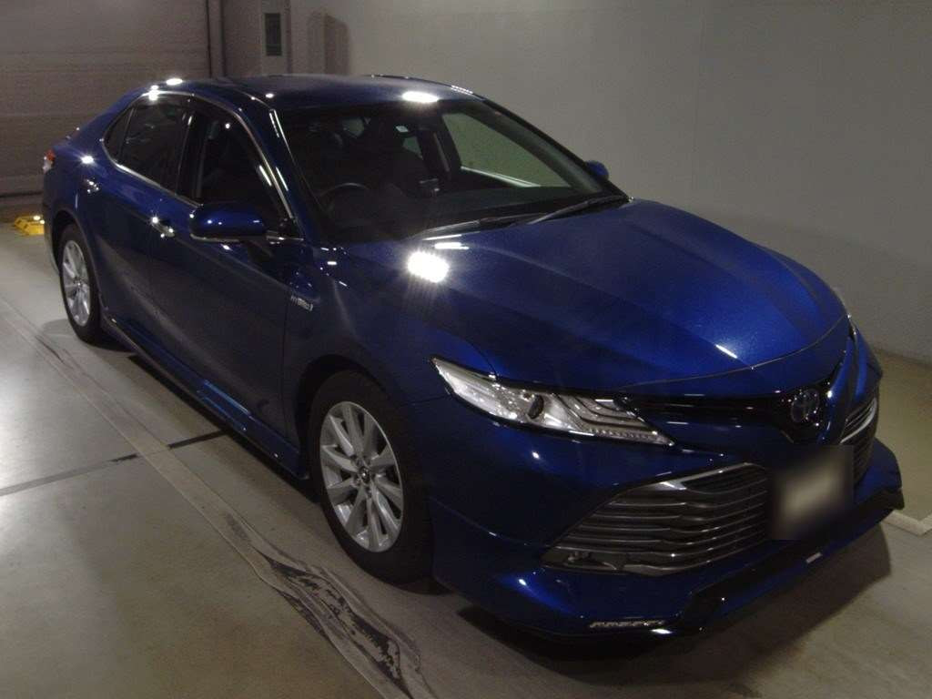 2017 Toyota Camry AXVH70[2]