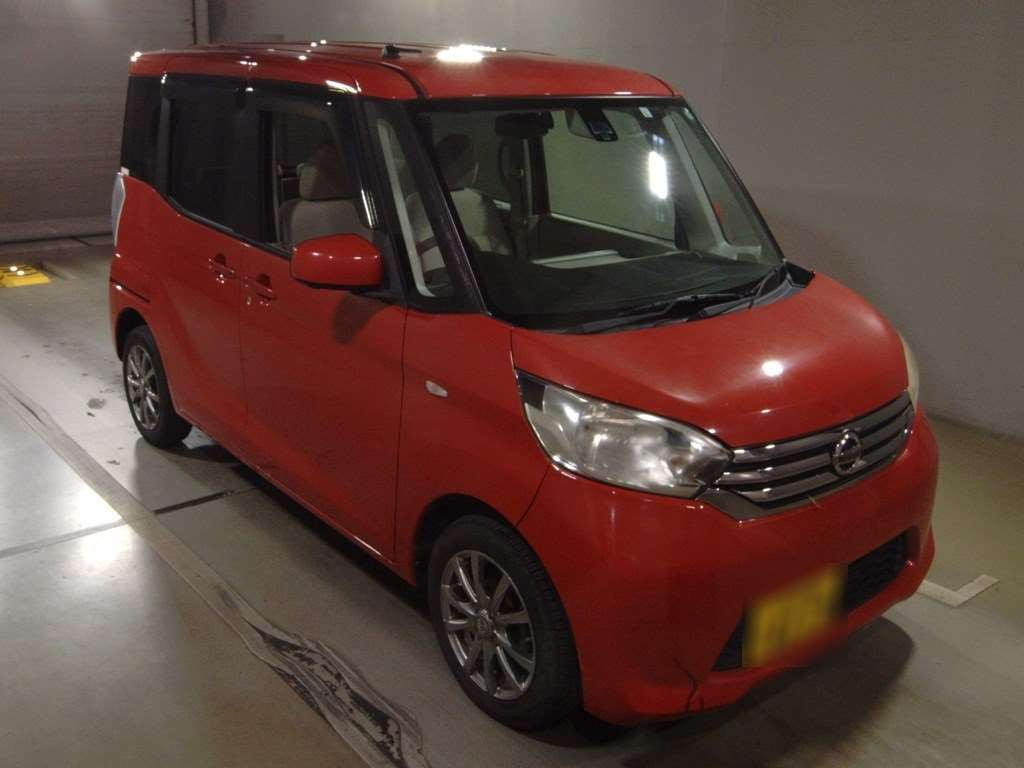 2015 Nissan DAYZ ROOX B21A[2]