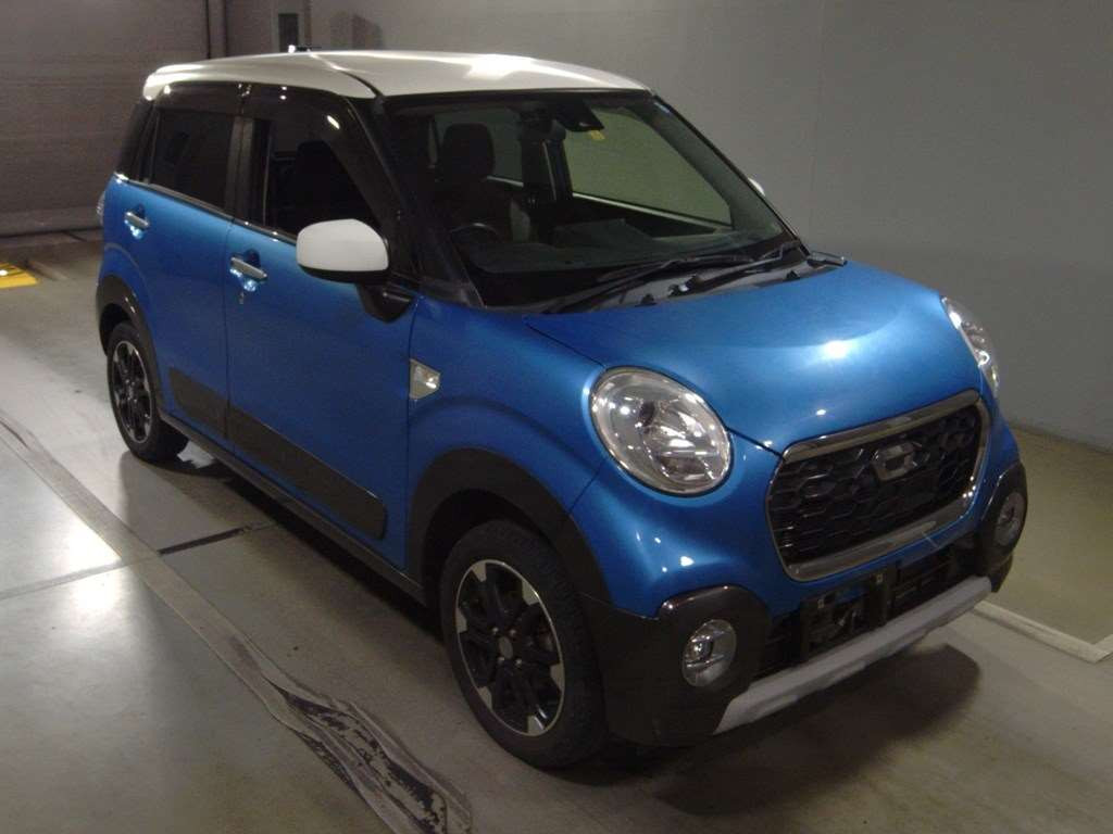 2015 Daihatsu Cast LA260S[2]