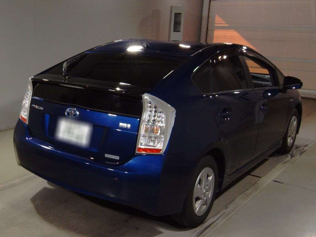 2009 Toyota Prius ZVW30[1]