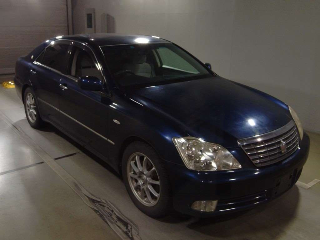 2007 Toyota Crown GRS182[2]