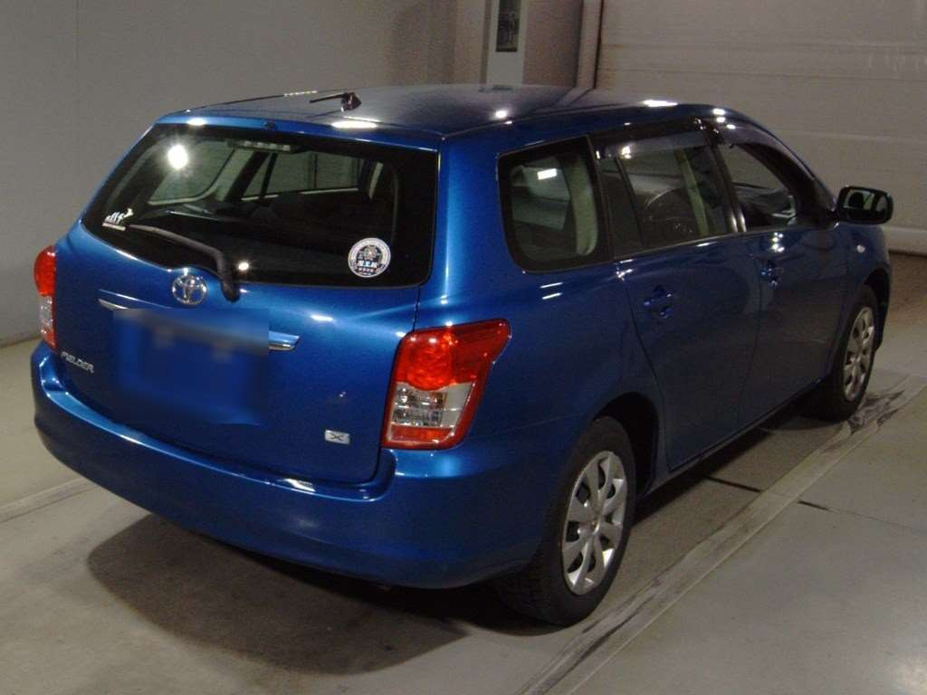 2011 Toyota Corolla Fielder NZE141G[1]